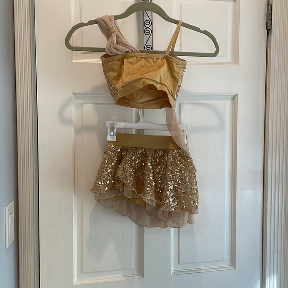 3 piece gold sequined dance costume - Picture 2 of 3